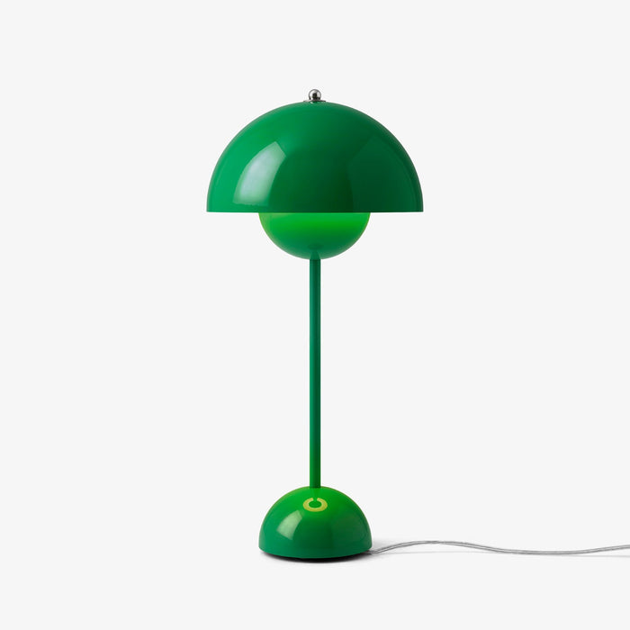 Signal Green &Tradition VP3 Flowerpot Table Lamp